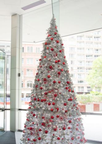 Noleggio Albero di Natale White 4m a Milano